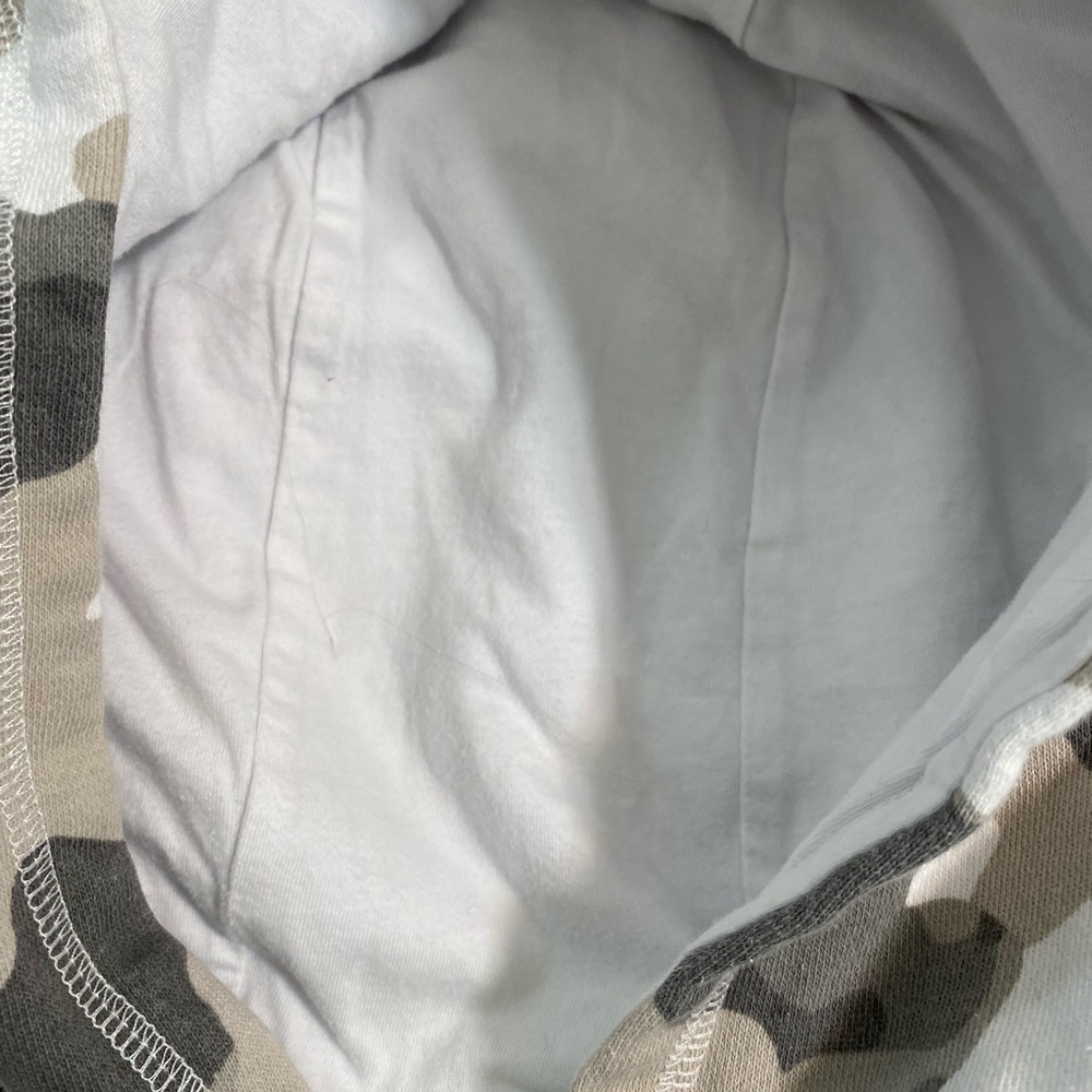 Adidas Originals Youth XL (18-20) Graphic Camo Hoodie - Picture 8 of 15